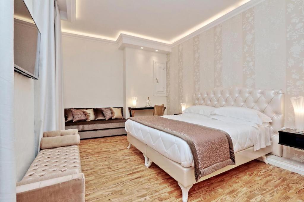 Bq House Fori Imperiali Luxury Rooms روما المظهر الخارجي الصورة